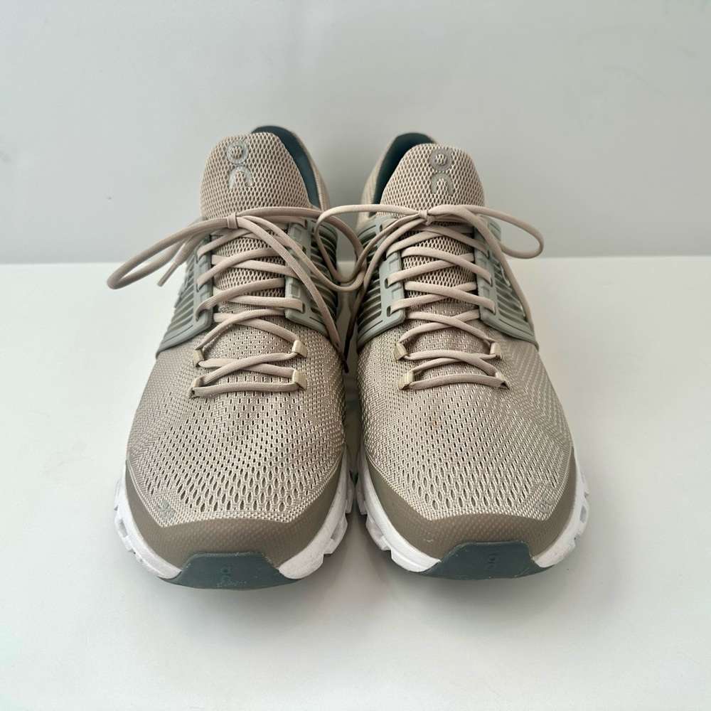 Men’s On Cloudswift Sz. 10.5 Tan